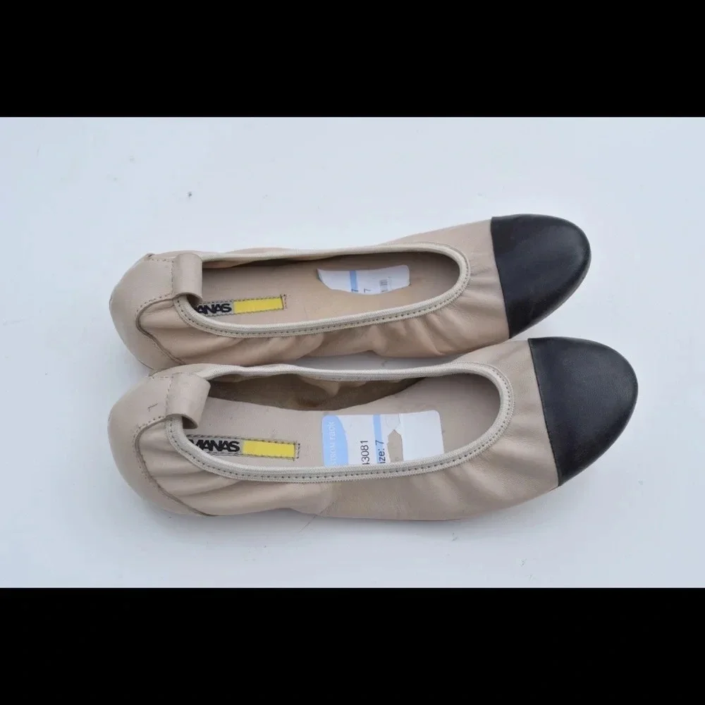 Manas ballet flats